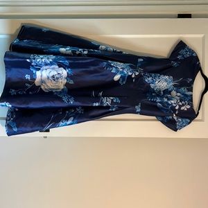 Eshakti tea length dress